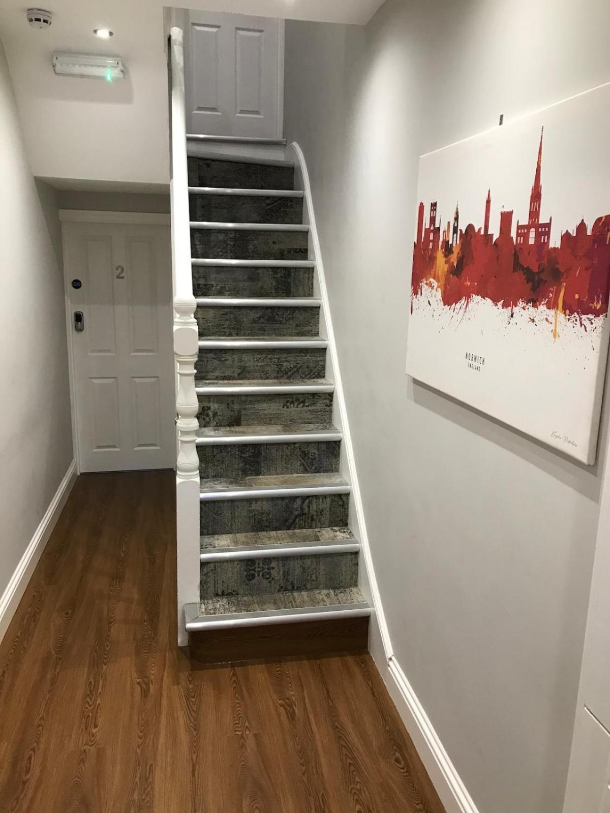 8 Aspland Road